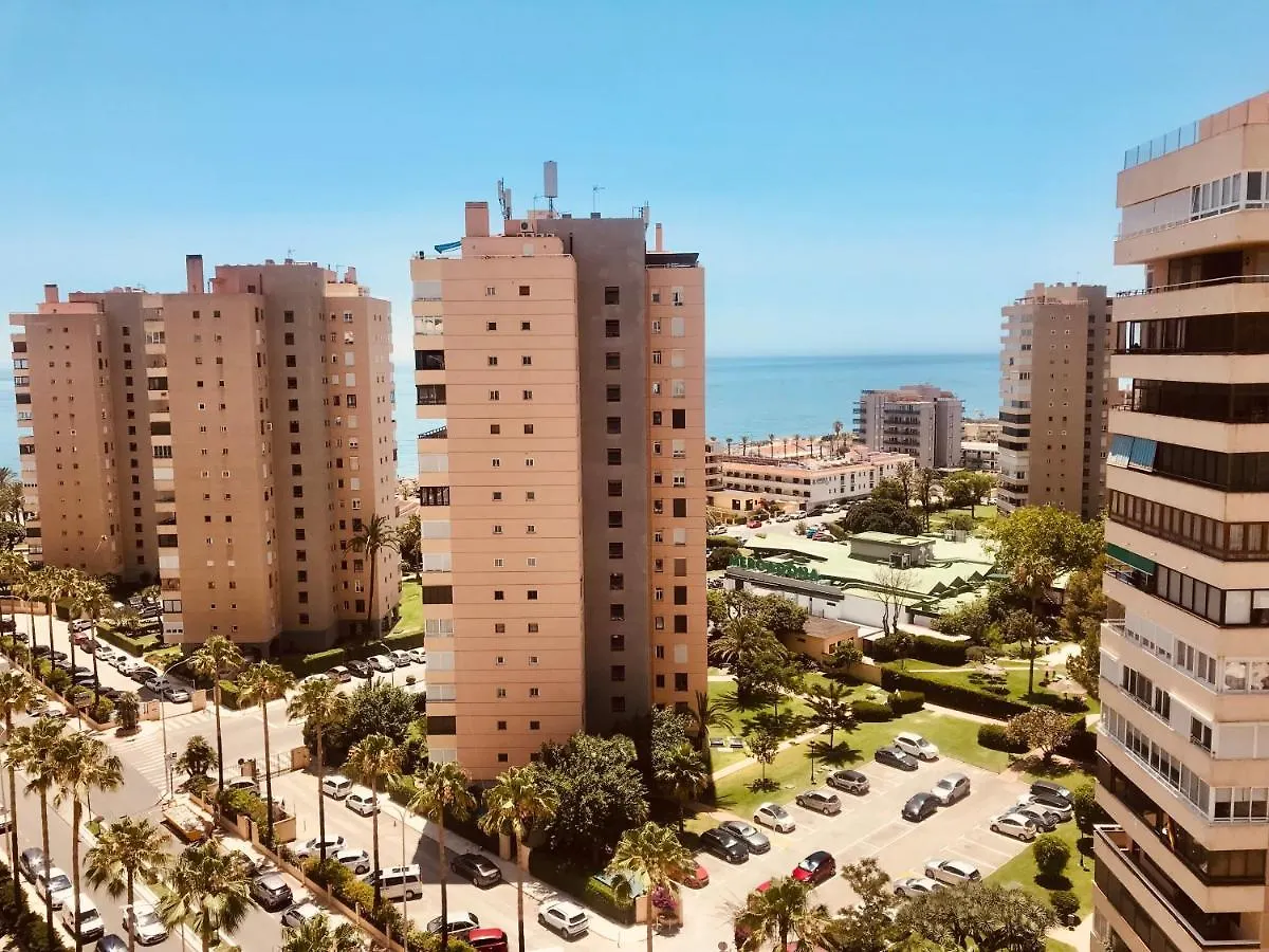 Apartamento Frente Al Mar Torres De Playamar En Torremolinos 아파트 0*,